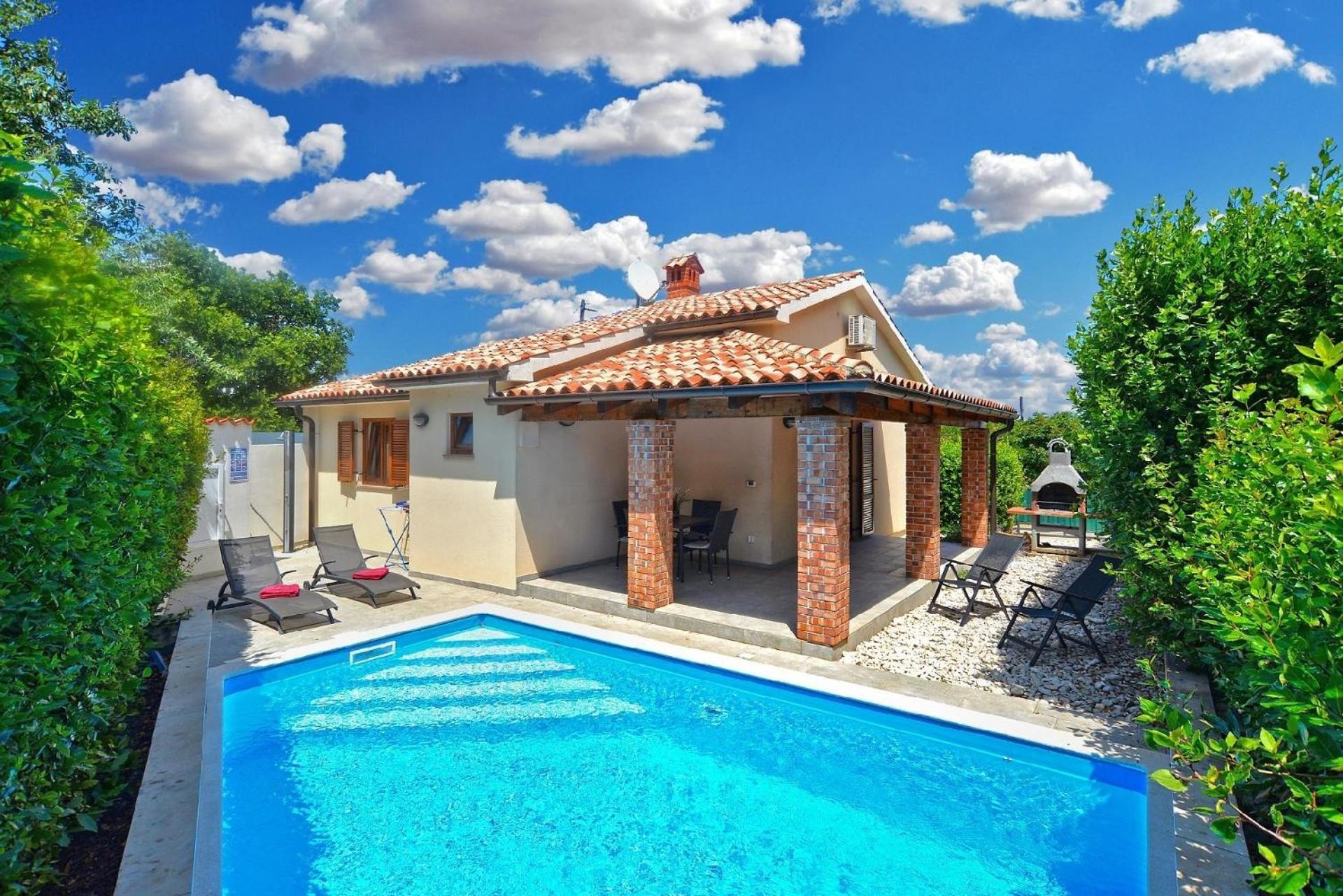 Ferienhaus Mit Privatpool Fuer 5 Personen Ca 80 Qm In Liznjan, Istrien Suedkueste Von Istrien Экстерьер фото